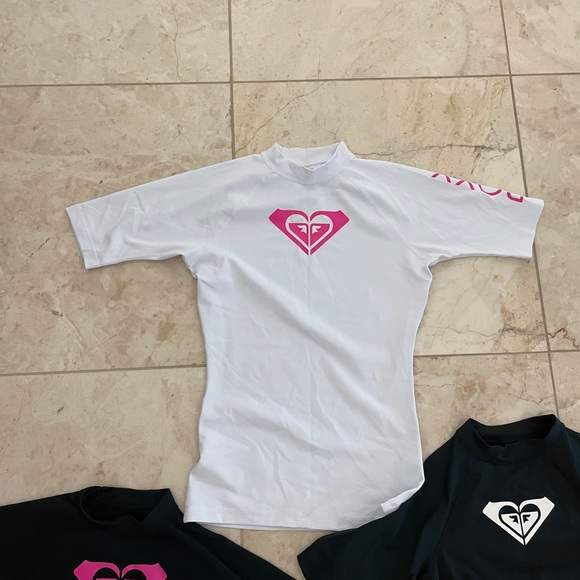ROXY Rashguard Bundle - Picture 5 of 5